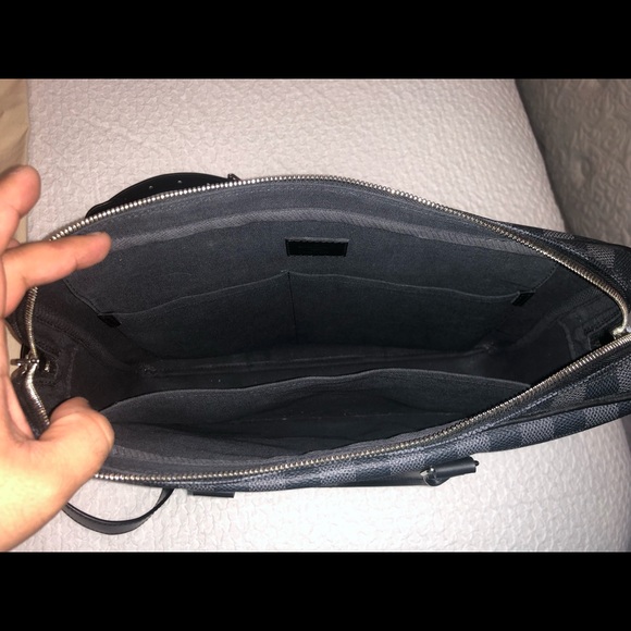 Louis Vuitton PORTE-DOCUMENTS VOYAGE PM - Picture 4 of 9